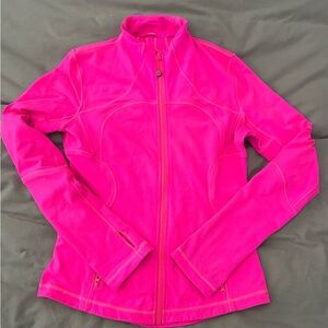 Lululemon jacket size 8 in bright pink